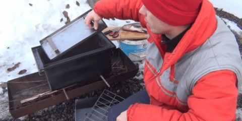 Kako pušiti vruću dimljenu deveriku: u pušnici, u pećnici, fotografija, sadržaj kalorija